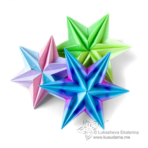 Labyrinth modular origami star